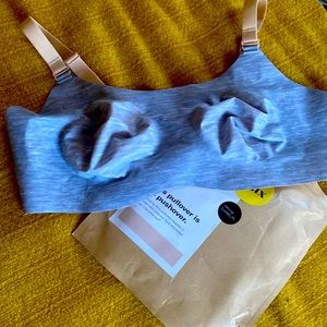 KNIX Evolution (NWOT) Wireless  Bra-Size 5